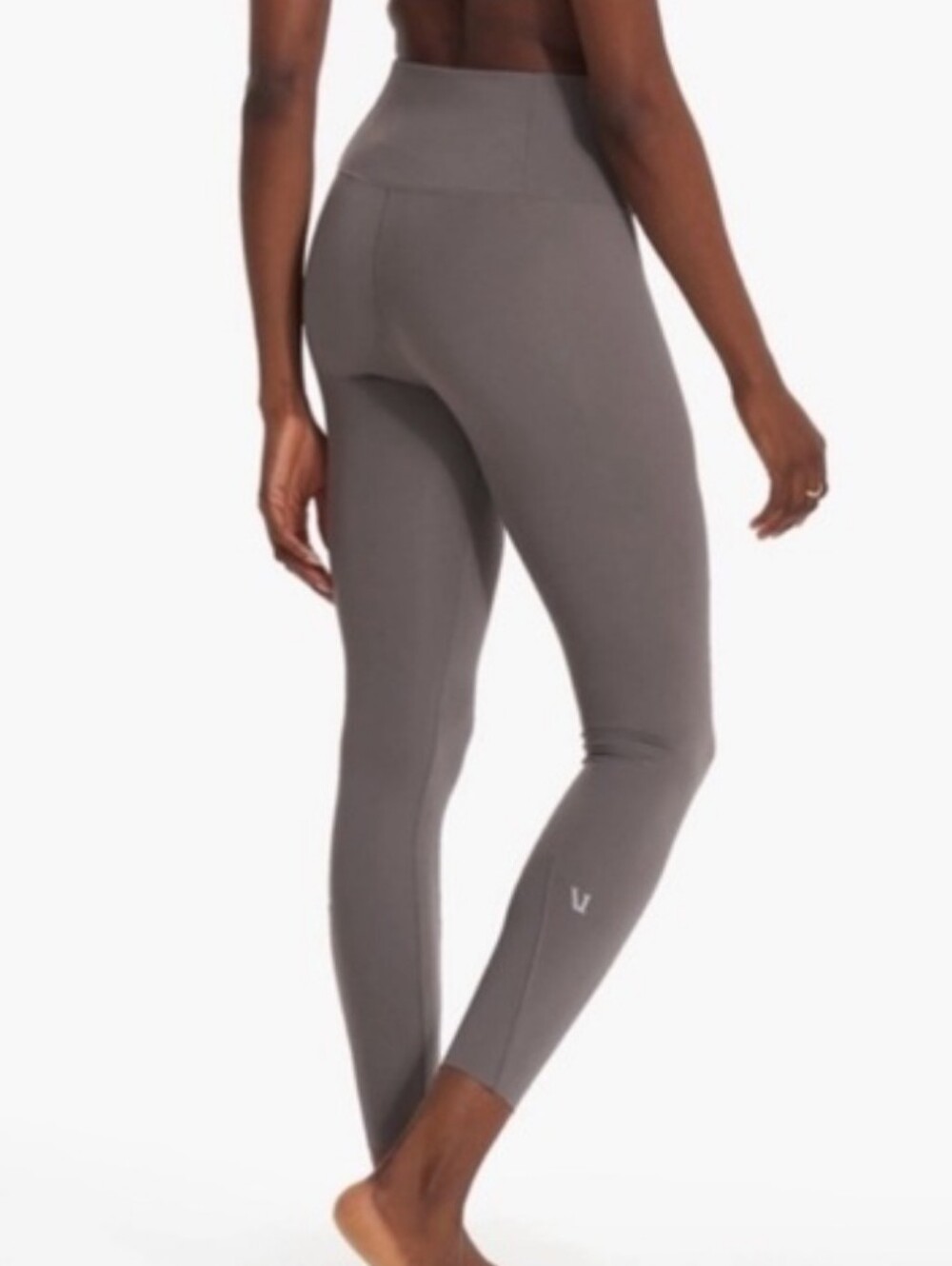 Vuori Evolve Legging Charcoal NWOT